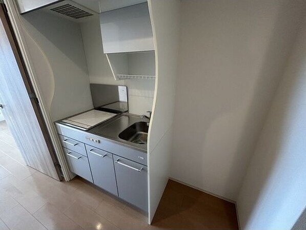 APRILE南森町の物件内観写真